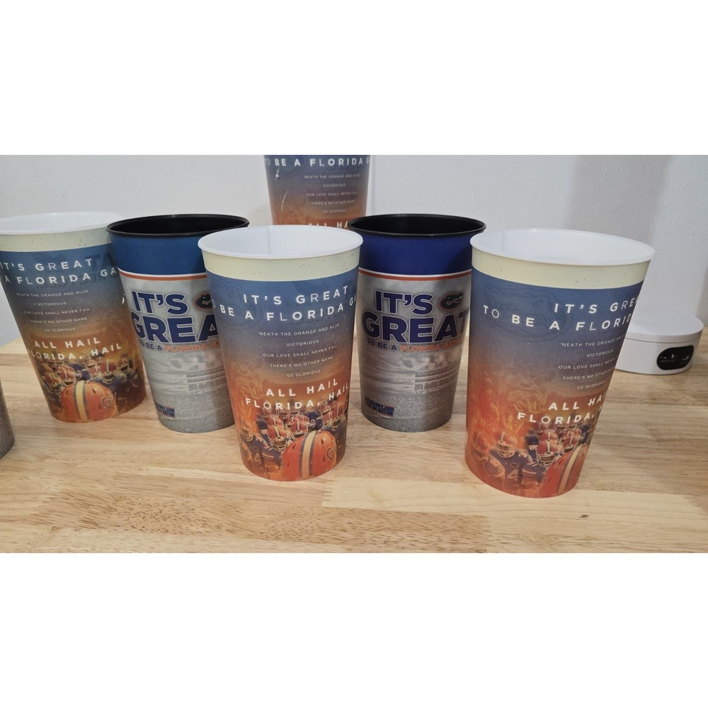 Vintage Florida Gators Plastic Cups Lot of 7 "It's Great To Be A Florida Gator"